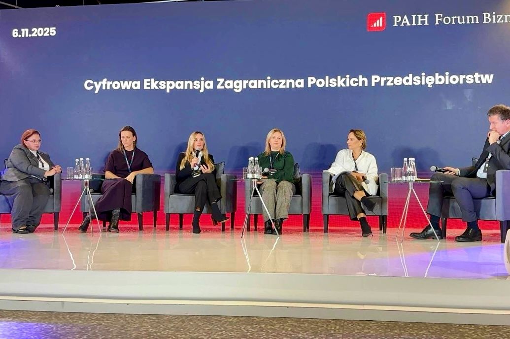 Olga durante el evento del PAIH Forum Negocios